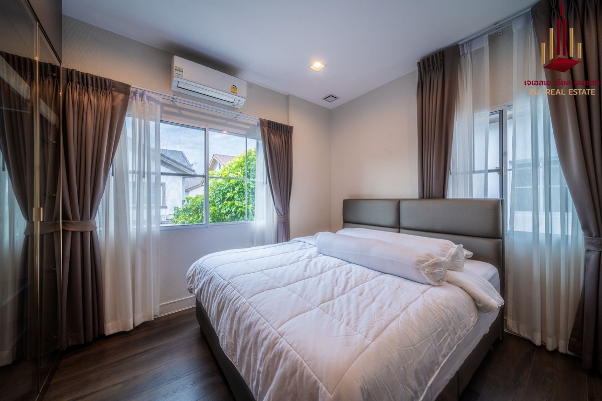 For RentHouseVipawadee, Don Mueang, Lak Si : ✨ For Rent: Nantawan Ramintra-Paholyothin 50 ✨ 💰 💰 200,000 THB/Month