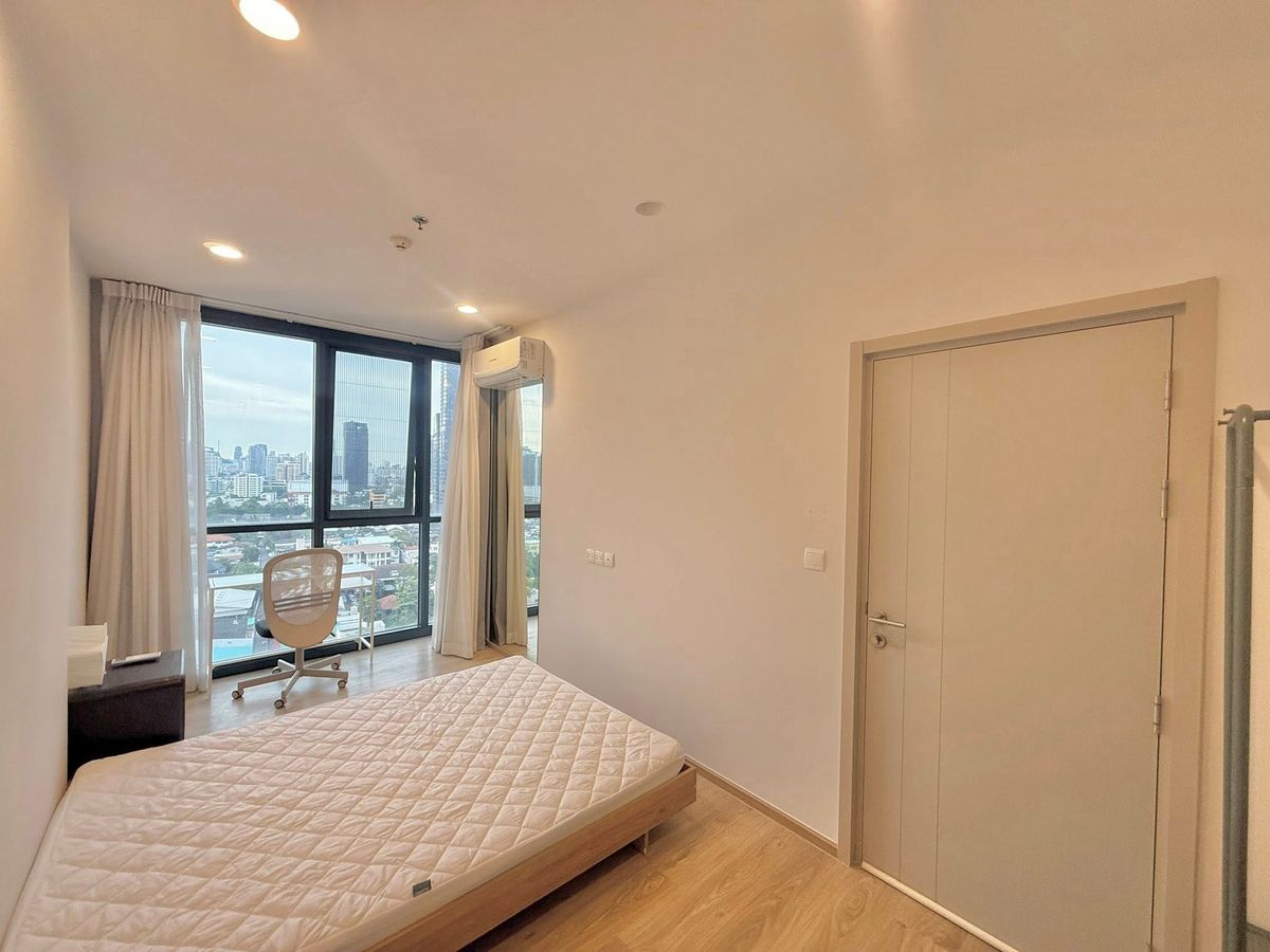 For RentCondoSukhumvit, Asoke, Thonglor : RC100725 Condo for rent at OKA HAUS Sukhumvit 36, near BTS Thonglor