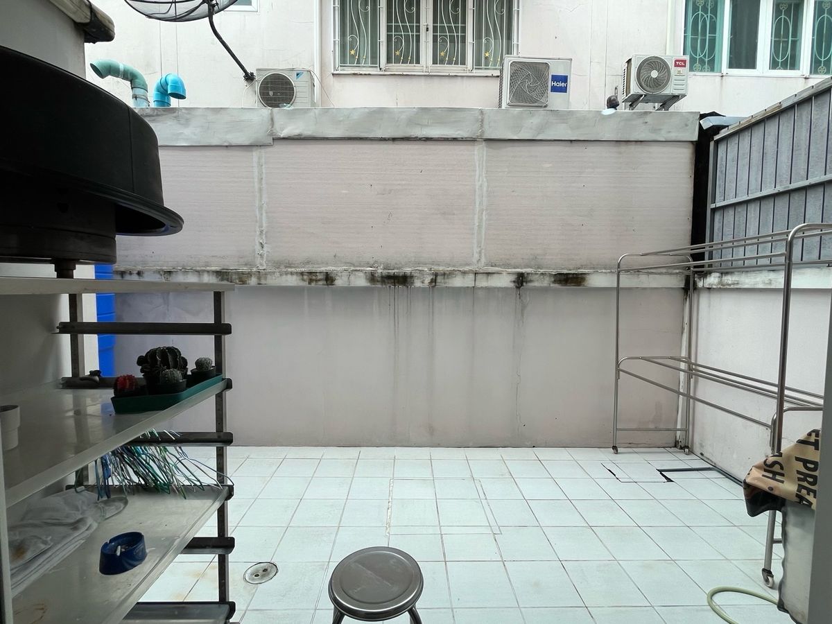 For SaleTownhomePattanakan, Srinakarin : Sell ​​Townhome, Soi Phatthanakan 44,38, EXCh. Beautiful like an angel