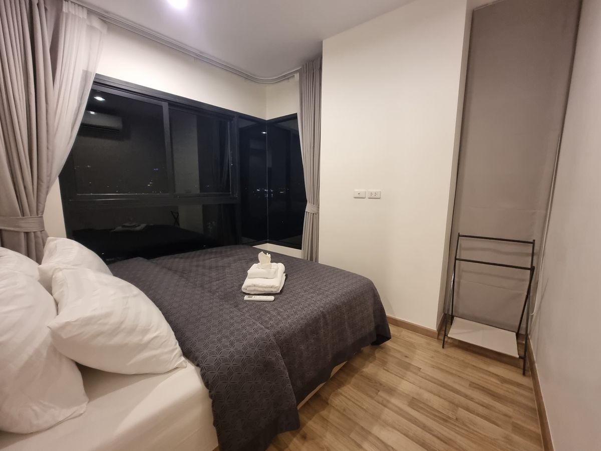 CondoWongwianyai, Charoennakor : 2-bedroom for rent at Nich Mono Charoen Nakhon, beautiful decoration, full room, view room, see the river And the central level 6