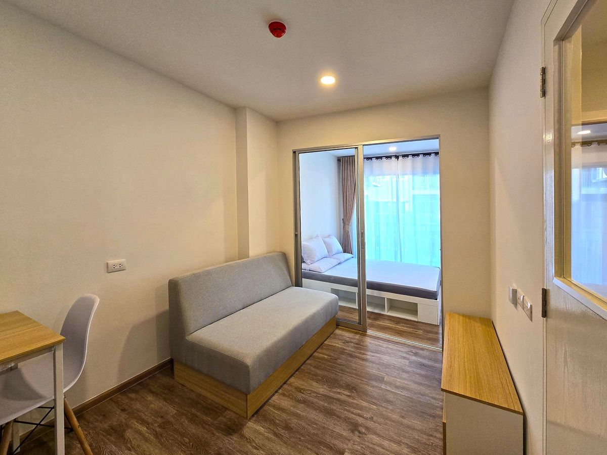 ให้เช่าคอนโดสมุทรปราการ สำโรง : 🏡 ให้เช่าคอนโดเสนาคิทท์ ศรีนครินทร์ - ศรีด่าน เดือนละ 7000 บาท 🚅 ใกล้รถไฟฟ้าสายสีเหลือง ศรีด่าน เพียง​ 800 เมตร  ห้องพร้อมเข้าอยู่​  15 ต.ค. นี้ รับจอง✅✅