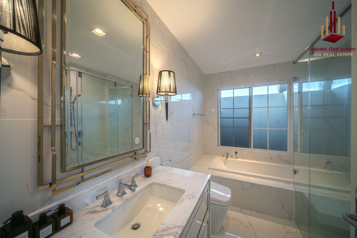 For RentHouseVipawadee, Don Mueang, Lak Si : ✨ For Rent: Nantawan Ramintra-Paholyothin 50 ✨ 💰 💰 200,000 THB/Month