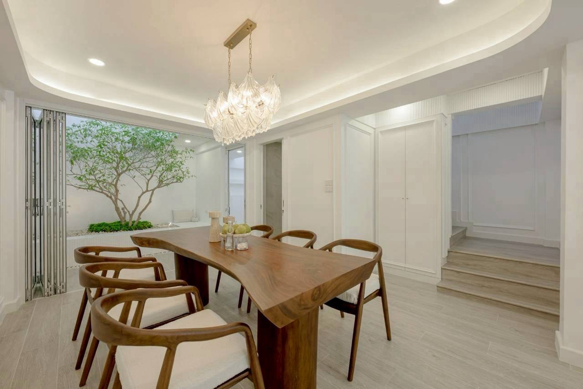 ขายทาวน์โฮมอ่อนนุช อุดมสุข : ทาวน์โฮม ปรีดี 42 | 3 ชั้น | 4 นอน 4 น้ำ 1 จอด | รีโนเวมใหม่ พร้อมอยู่