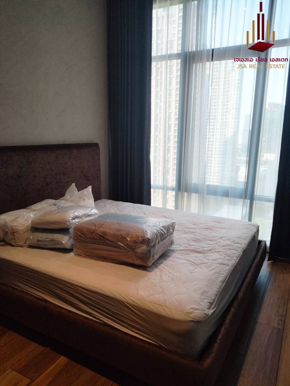 ขายคอนโดสุขุมวิท อโศก ทองหล่อ : ✨ ขาย The Lofts Asoke ราคา 7.8 M ห้อง 1B/1B