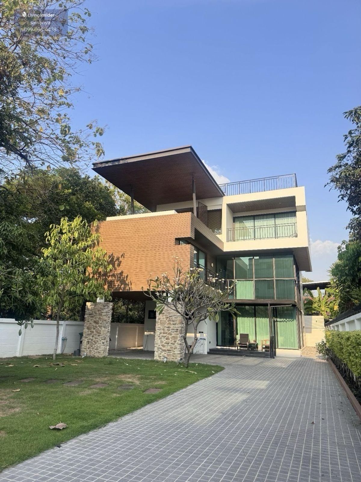 For RentHouseRatchadapisek, Huaikwang, Suttisan : 📣 Free ready to stay ✨ Huai Khwang detached house for rent, Soi Ratchada 18, 5 bedrooms, 4 bathrooms + 1 housekeeper room ... 300 SQ.M. Fair, able to raise animals 🐶🐱