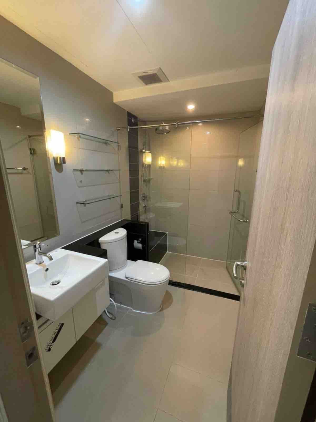 CondoRatchathewi,Phayathai : Rent/sell ★ Supalai Premier Ratchathewi ★ 100 sq m., 14th floor (2 bedroom, 2 bathroom), ★ near BTS Ratchathewi ★ near Siam Center, Siam Square, Siam Paragon ★ Many amenities ★ Complete electrical appliances