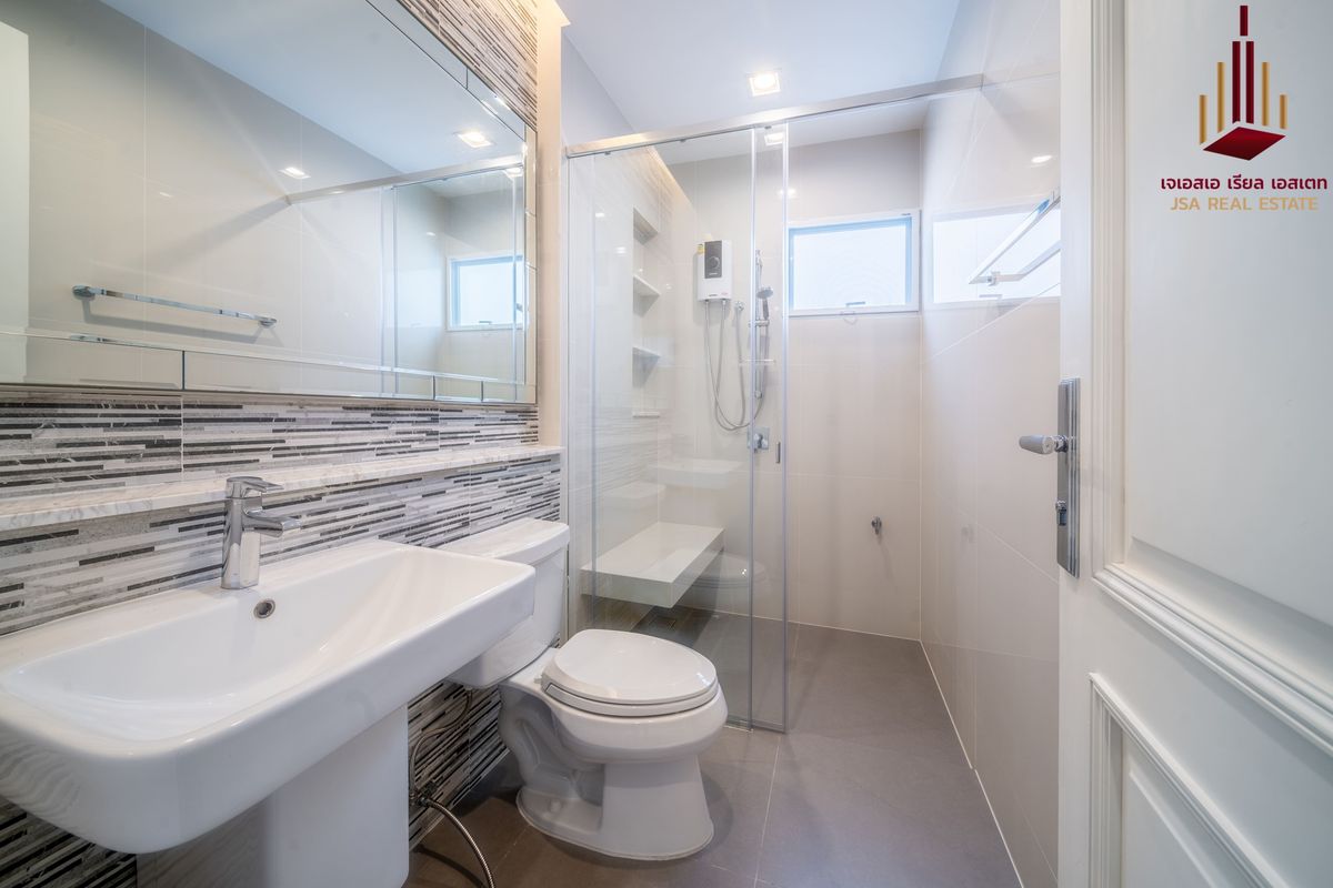 For RentHouseVipawadee, Don Mueang, Lak Si : ✨ For Rent: Nantawan Ramintra-Paholyothin 50 ✨ 💰 💰 200,000 THB/Month