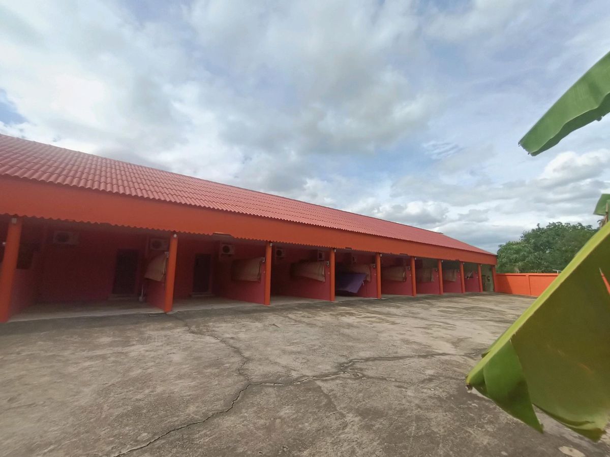 ขายกิจการโรงแรม & กิจการอพาร์ตเมนต์หัวหิน ประจวบคีรีขันธ์ : ขายด่วนกิจการรีสอร์ท 10 ห้อง ทำเลทอง หัวหิน-ปราณบุรี