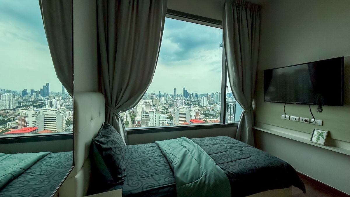 ให้เช่าคอนโดพระราม 9 เพชรบุรีตัดใหม่ RCA : ให้ เช่า ด่วน Q Asoke คิว อโศก 2ห้องนอน 2ห้องน้ำ (ราคาดีที่สุด)