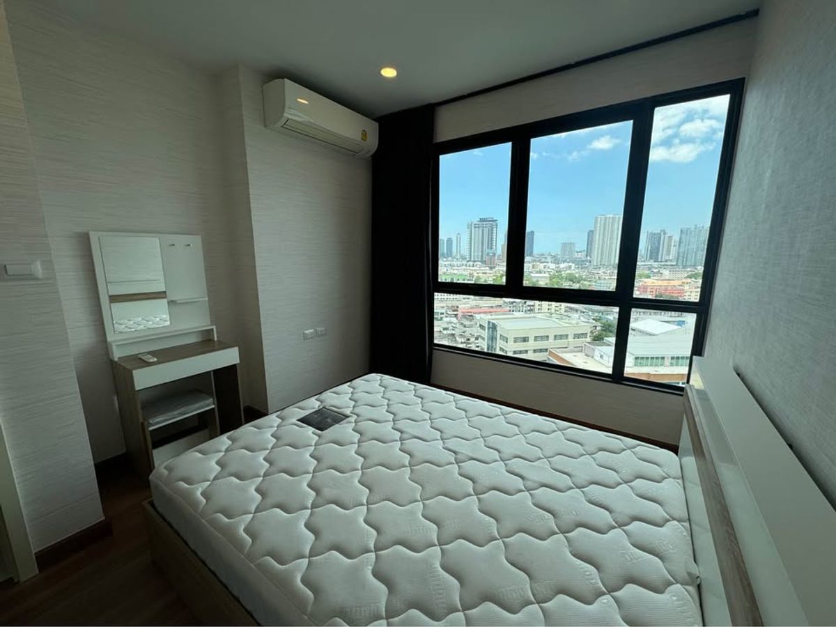 For RentCondoWongwianyai, Charoennakor : Can negotiate the price with the owner of the room Condo, near ICONSIAM 2B2B