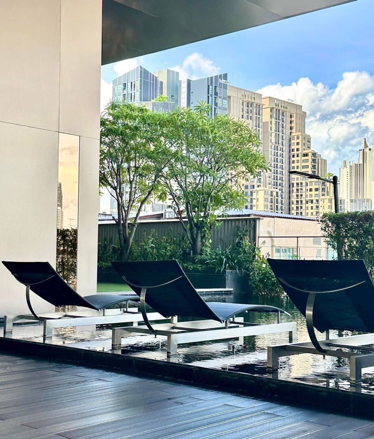 For RentCondoWongwianyai, Charoennakor : 🔥For urgent rent🔥The Room Wongwian Yai, spacious room, fully furnished, ready to move in, convenient transportation, next to BTS Wongwian Yai ❗