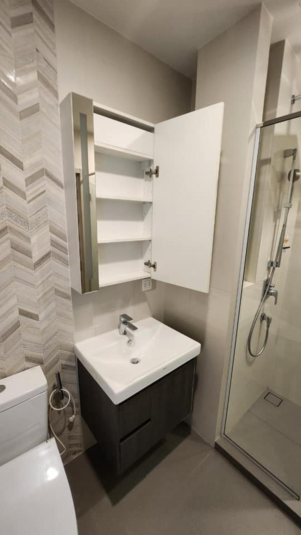 For RentCondoSukhumvit, Asoke, Thonglor : For Rent Condo , Oka Haus Sukhumvit 36 , BTS-Thong Lo , Khlong Tan , Khlong Toei , Bangkok , CX-83630