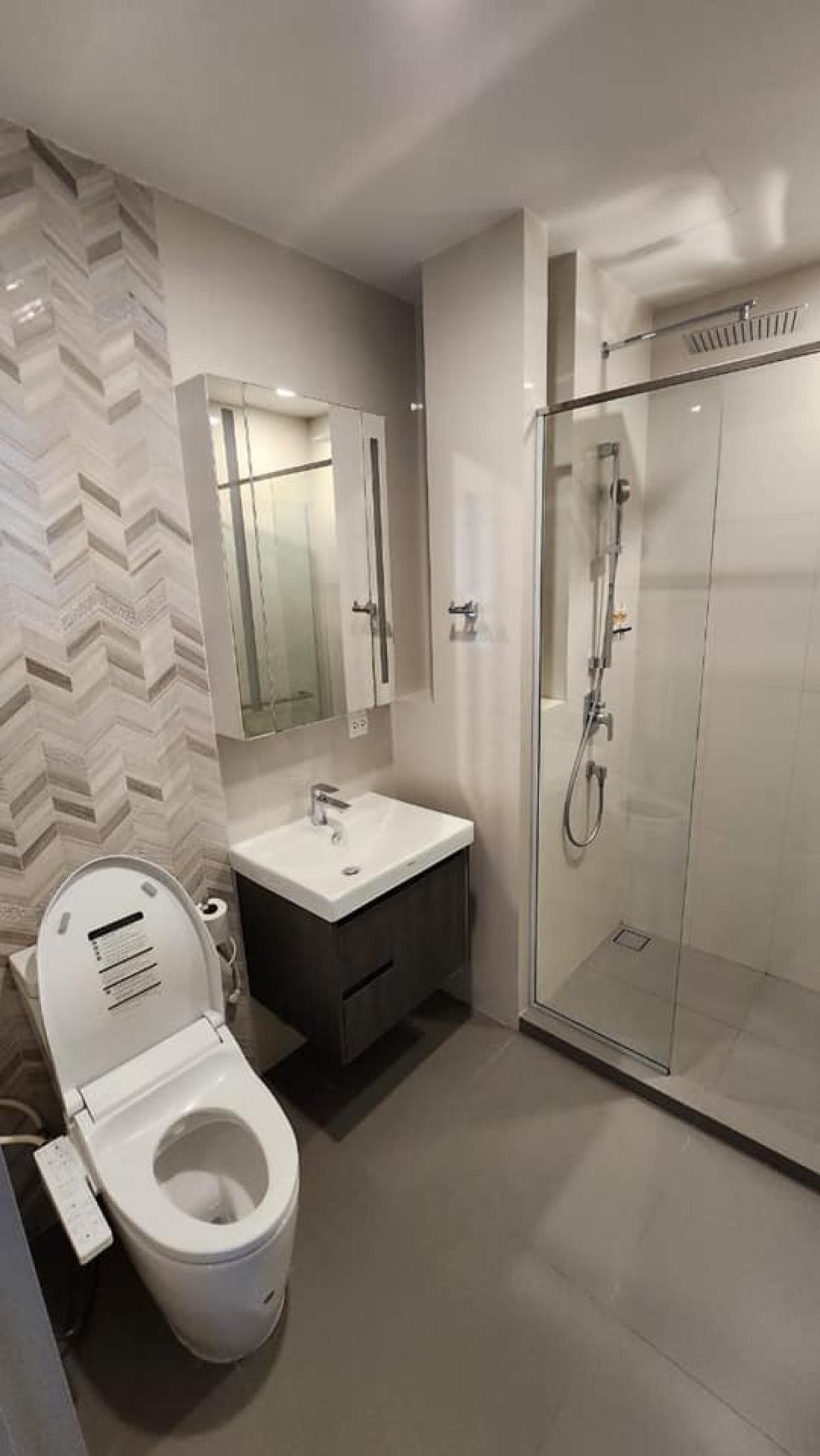 For RentCondoSukhumvit, Asoke, Thonglor : For Rent Condo , Oka Haus Sukhumvit 36 , BTS-Thong Lo , Khlong Tan , Khlong Toei , Bangkok , CX-83630