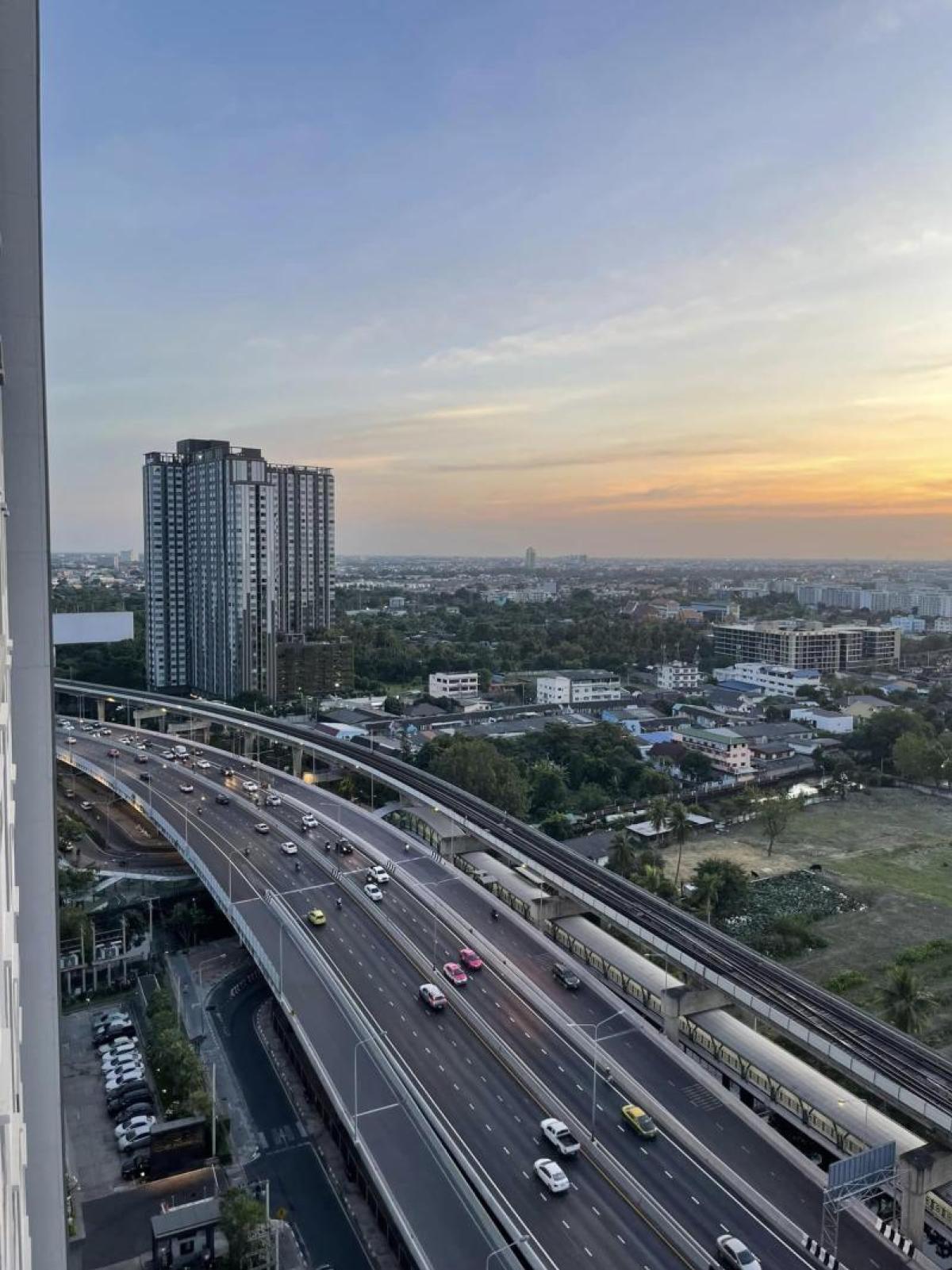 ให้เช่าคอนโดท่าพระ ตลาดพลู วุฒากาศ : เช่าคอนโด  เดอะ เพรสซิเดนท์ สาทร-ราชพฤกษ์ 1 ชั้นสูง BTS-บางหว้า ปากคลองภาษีเจริญ เขต ภาษีเจริญ กรุงเทพ CX-73282