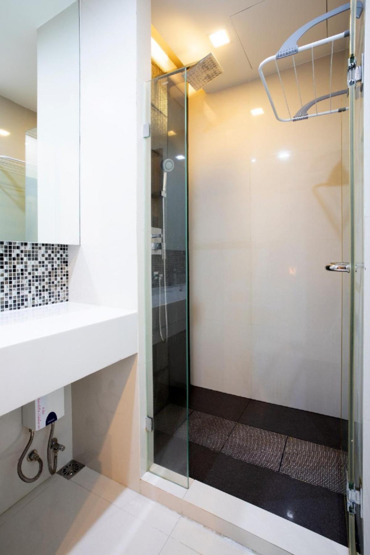 For RentCondoOnnut, Udomsuk : FOR RENT condo , RHYTHM Sukhumvit 44/1 , BTS-Phra Khanong , Phra Khanong , Khlong Toei , Bangkok , CX-18268