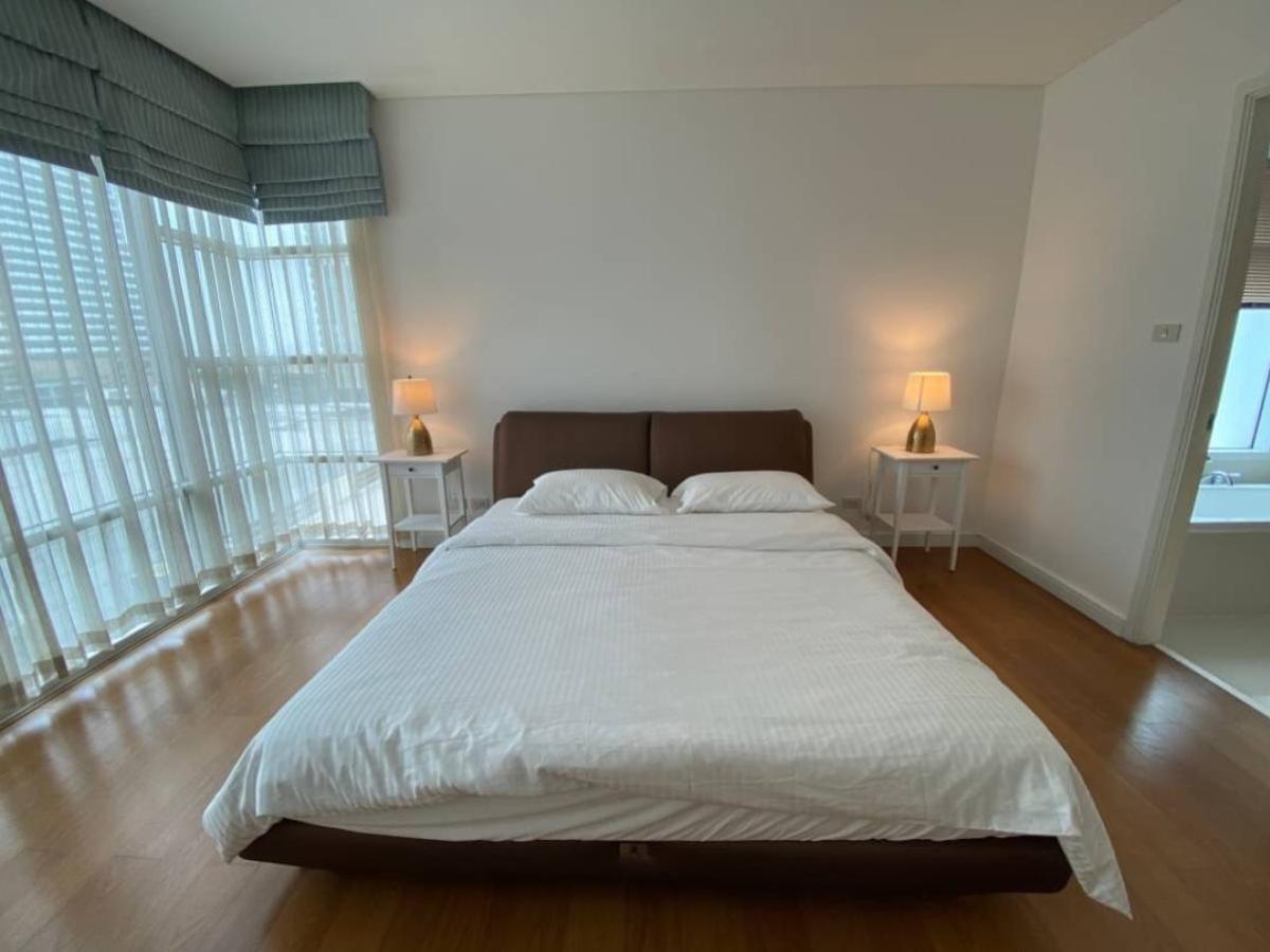 For RentCondoSukhumvit, Asoke, Thonglor : For Rent Condo , Fullerton Sukhumvit , BTS-Ekkamai , Khlong Tan Nuea , Watthana , Bangkok , CX-115892