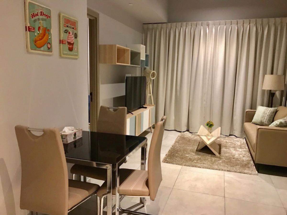 For RentCondoSukhumvit, Asoke, Thonglor : FOR RENT condo , The Lofts Asoke , MRT-Phetchaburi , Khlong Toei Nuea , Watthana , Bangkok , CX-06780