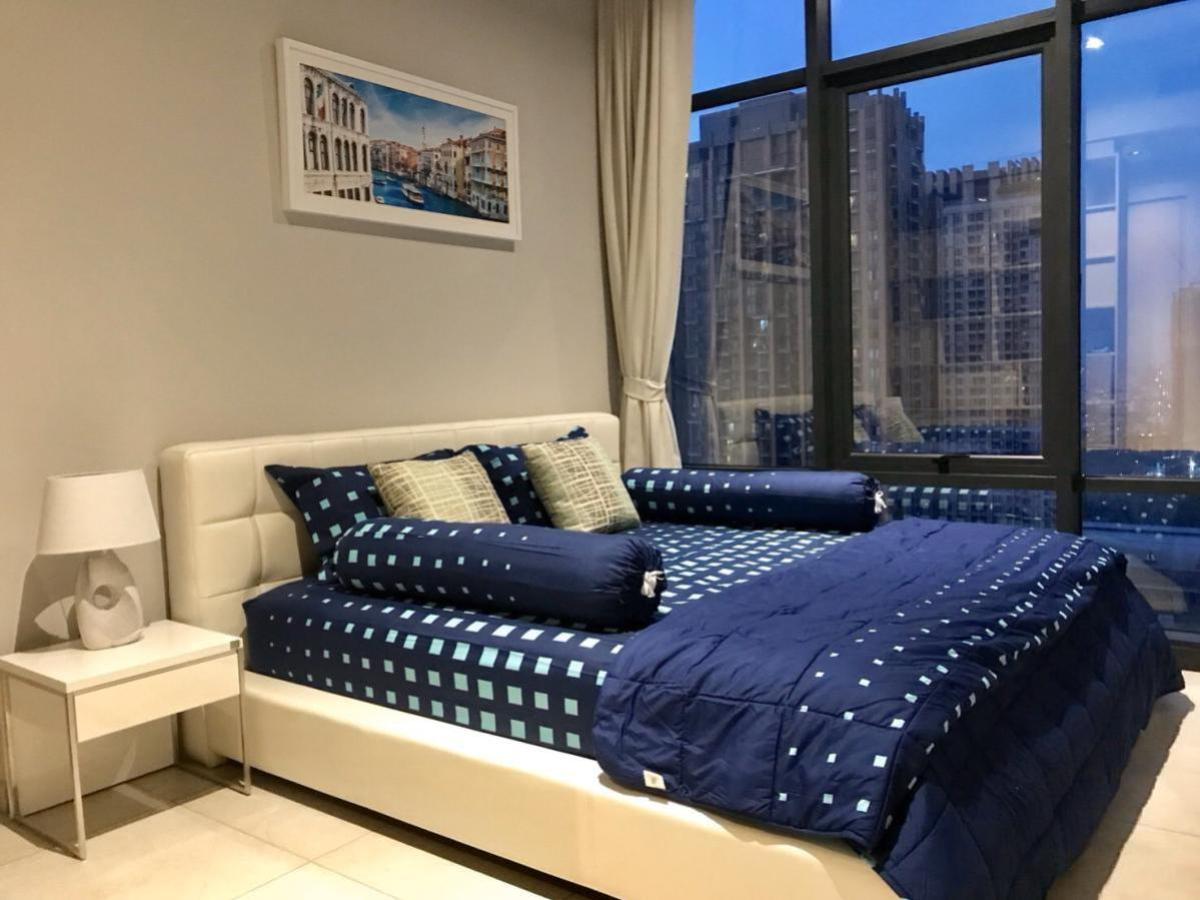 For RentCondoSukhumvit, Asoke, Thonglor : FOR RENT condo , The Lofts Asoke , MRT-Phetchaburi , Khlong Toei Nuea , Watthana , Bangkok , CX-06780