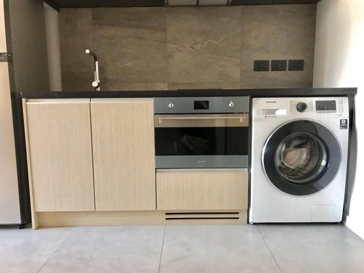 For RentCondoSukhumvit, Asoke, Thonglor : FOR RENT condo , The Lofts Asoke , MRT-Phetchaburi , Khlong Toei Nuea , Watthana , Bangkok , CX-06780