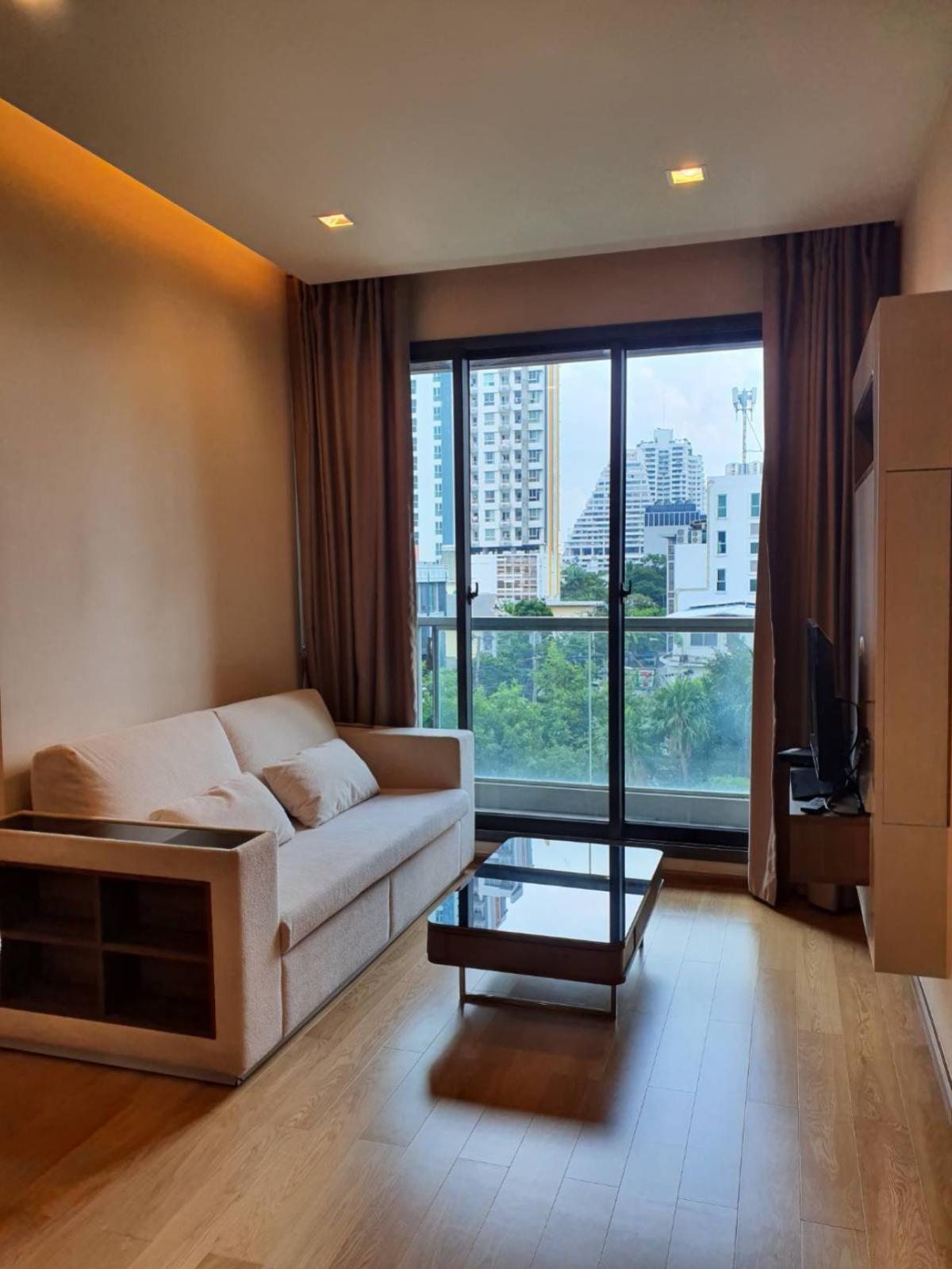 For RentCondoSathorn, Narathiwat : FOR RENT condo , The Address Sathorn , BTS-Saint Louis , Silom , Bang Rak , Bangkok , CX-31157