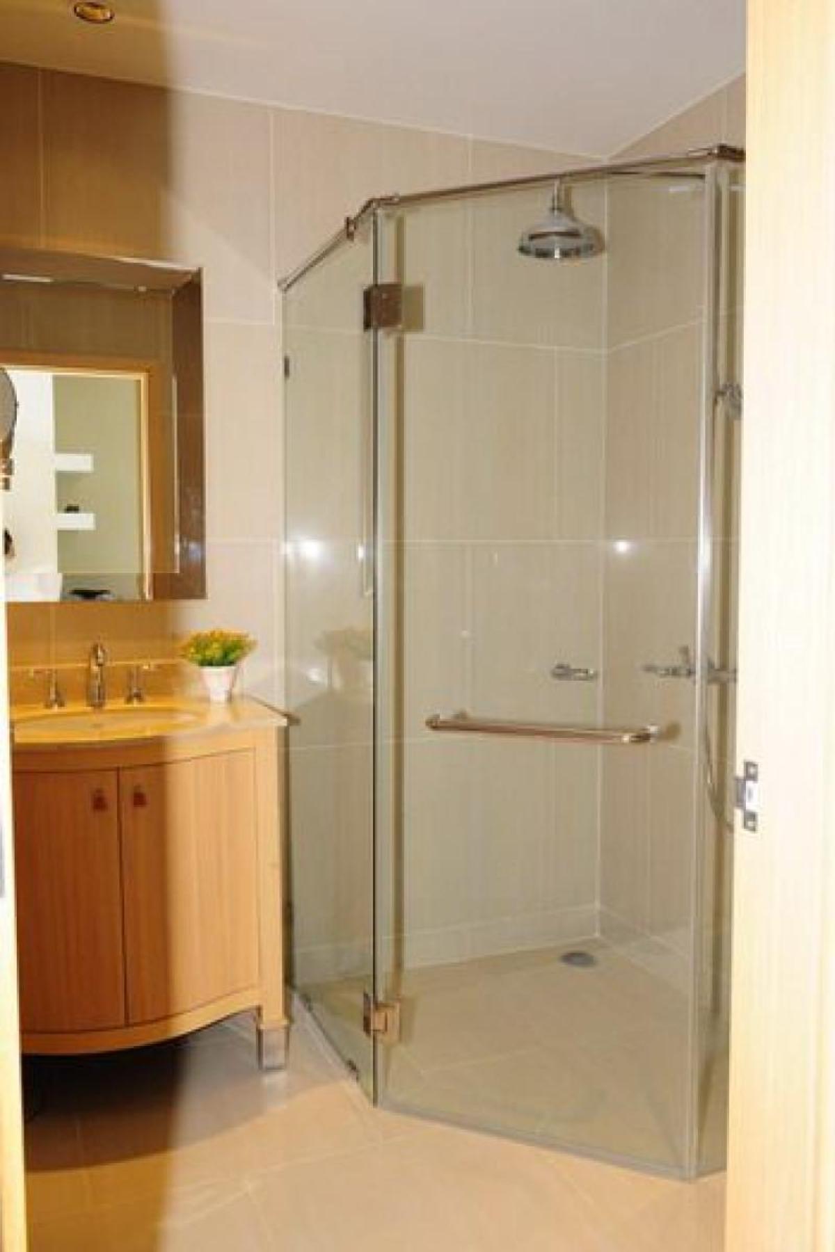 For RentCondoSathorn, Narathiwat : FOR RENT condo , The Empire Place , BTS-Chong Nonsi , Yannawa , Sa Thon , Bangkok , CX-31626