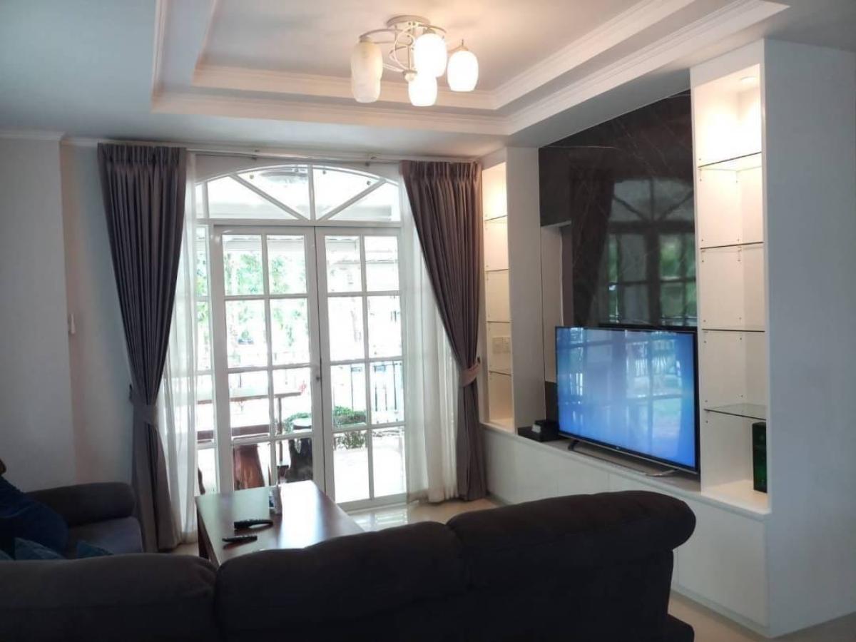 ขายบ้านลาดกระบัง สุวรรณภูมิ : 28/01/2026, บ้านภัทรา อ่อนนุช-วงแหวน ใกล้สโมสร พร้อมอยู่ หมู่บ้านร่มรื่น ถนนกว้าง ทำเลดี ใกล้สนามบินสุวรรณภูมิ ใกล้จุดขึ้น-ลง ทางด่วน มอเตอร์เวย์ ใกล้แอร์พอร์ตเรียลลิ้งค์ และห้างสรรพสินค้าครบครัน น้ำไม่ท่วม