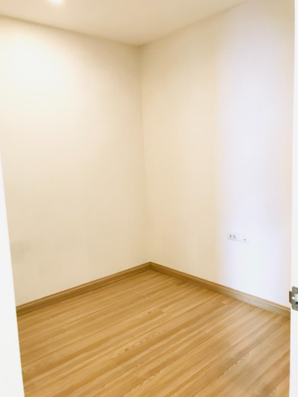 For SaleCondoLadprao, Central Ladprao : The Room Ratchada-Ladprao Condo 2 bedrooms 62 sqm. Near BTS/MRT LadpraoPrice only 4.45 million Register for a free viewing!