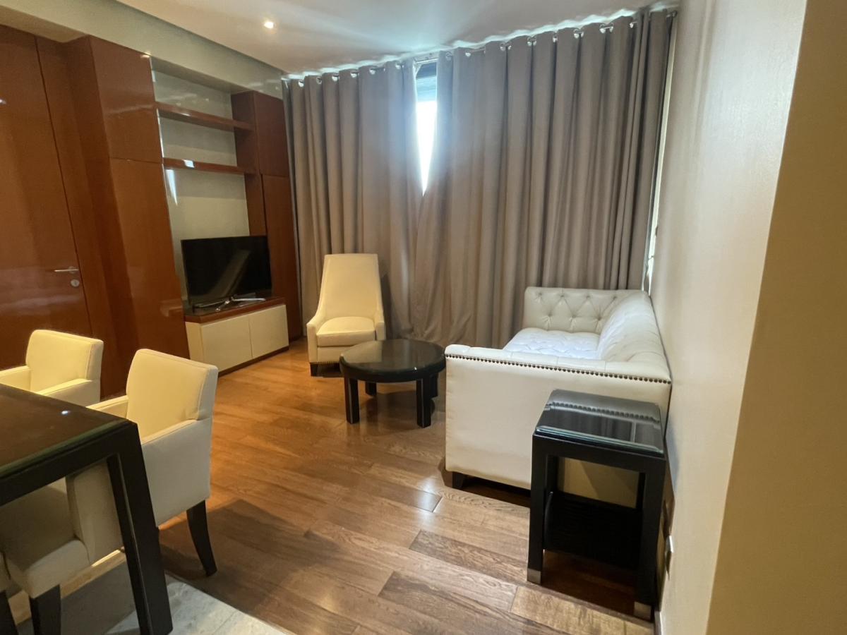 For SaleCondoSukhumvit, Asoke, Thonglor : 03/04/2026, Luxury condo The Address Sukhumvit 28 near BTS Phrom Phong
2 bedrooms 2 bathrooms for only 12.2 million Elegant and in the city center! 0642748883