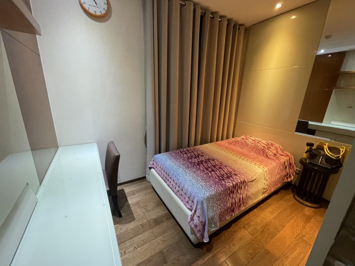 For SaleCondoSukhumvit, Asoke, Thonglor : 03/04/2026, Luxury condo The Address Sukhumvit 28 near BTS Phrom Phong
2 bedrooms 2 bathrooms for only 12.2 million Elegant and in the city center! 0642748883