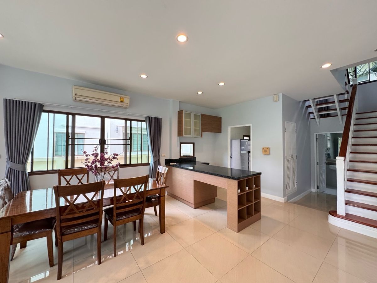 ให้เช่าบ้านบางนา แบริ่ง ลาซาล : 💥ForRent💥4Bed •  Setthasiri Bangna-Wongwaen 🏡 Next to Mega Bangna ‼️ 🐶 Pet Friendly with Big Garden 🌳 Ready to move in ‼️  Fully Furnished ✨