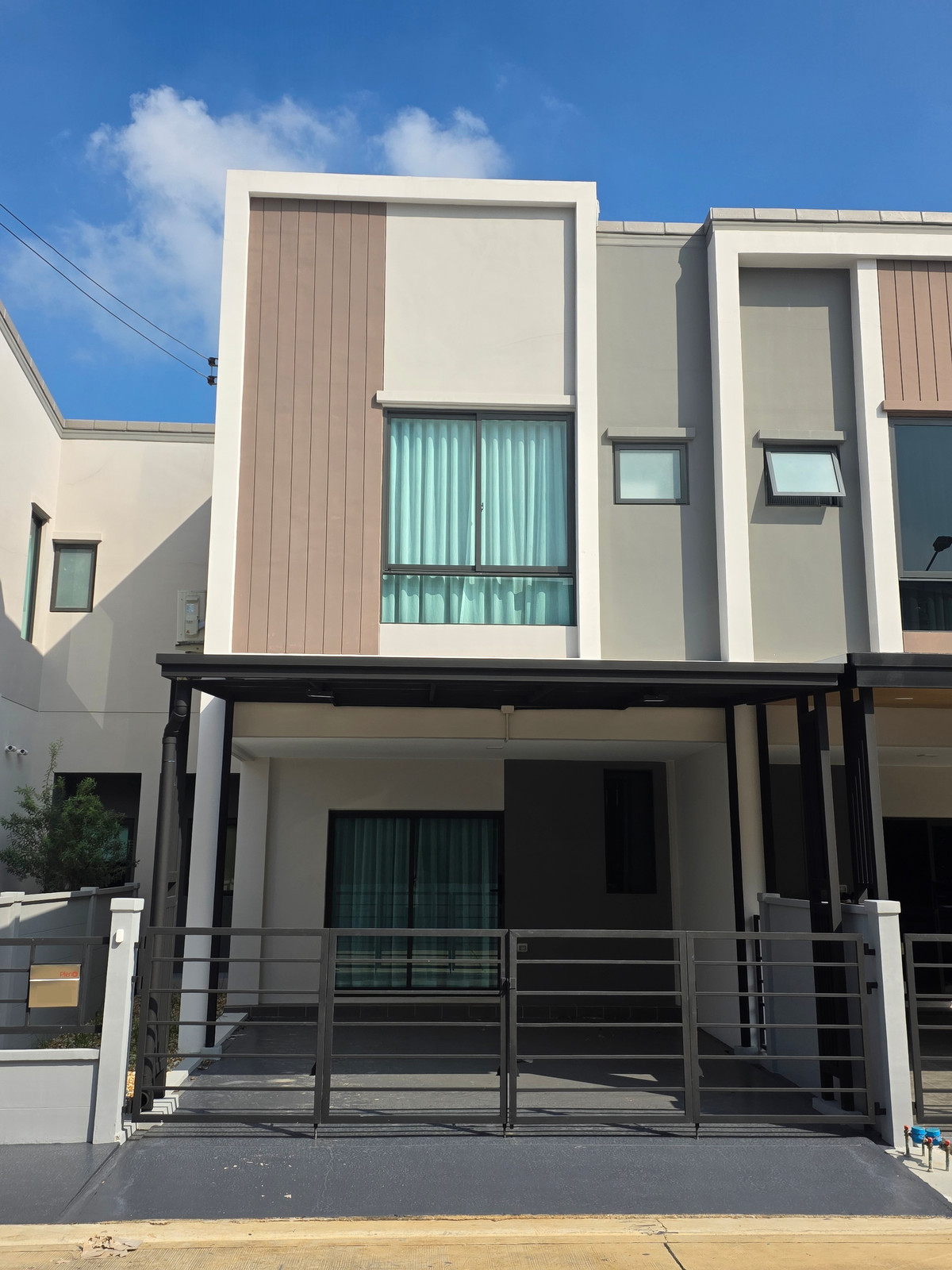 ให้เช่าทาวน์โฮม : ให้เช่า  ทาวน์โฮม 2 ชั้น  Pleno Sukhumvit - Bangna 3