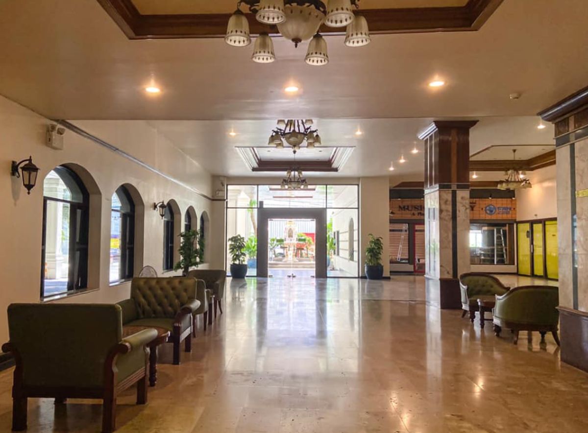 ขายคอนโดพระราม 9 เพชรบุรีตัดใหม่ RCA : หายากมาก! Petch9Tower คอนโดใจกลางเมือง ใกล้ BTS ราชเทวีแค่เดิน 300 เมตรถึง! 2 นอนในทำเลนี้หายากมากๆ ตารางเมตรต่ำ แสน ใจกลางเมืองสุด ๆ สนใจติดต่อ 0876358339 