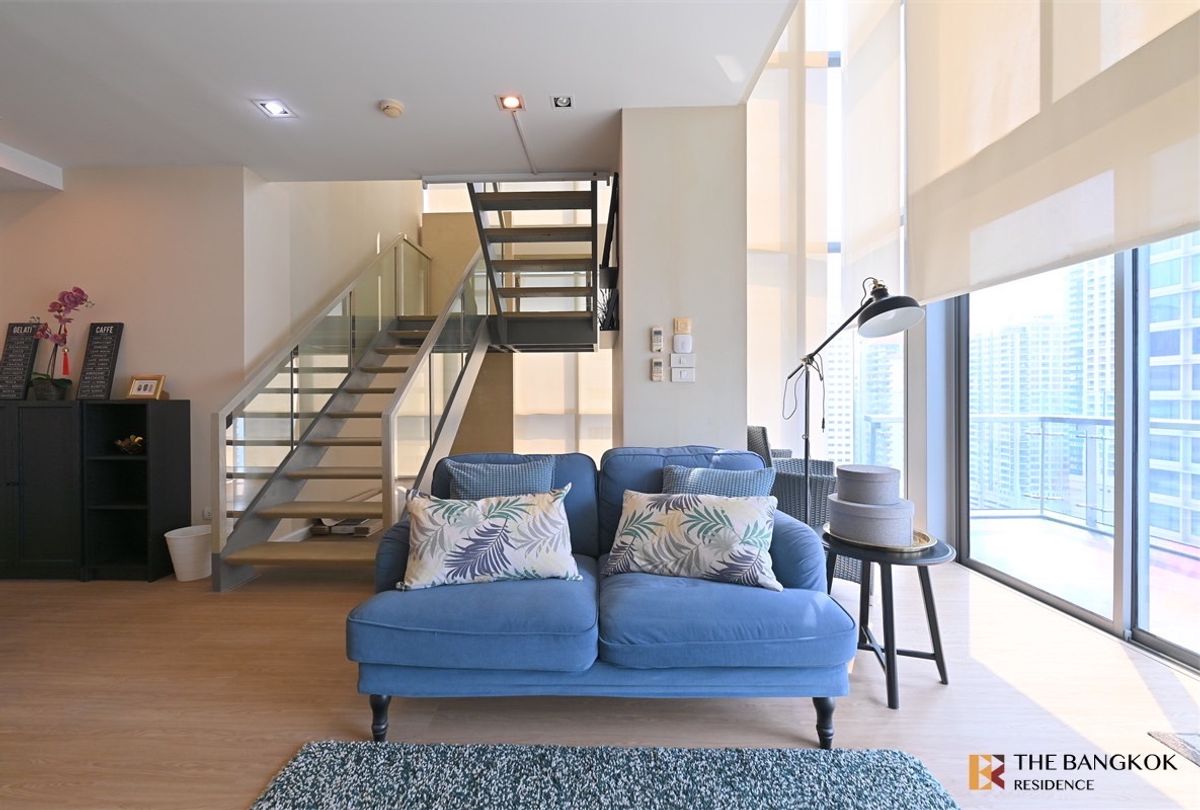 ให้เช่าคอนโดสุขุมวิท อโศก ทองหล่อ : Duplex Room For Rent - The Room Sukhumvit 21 - Asok By Ag Tul 0658231214
