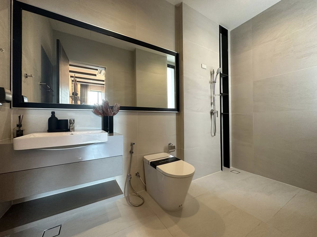 For RentHousePattanakan, Srinakarin : The Gentry phatthanakan 2 for rent 