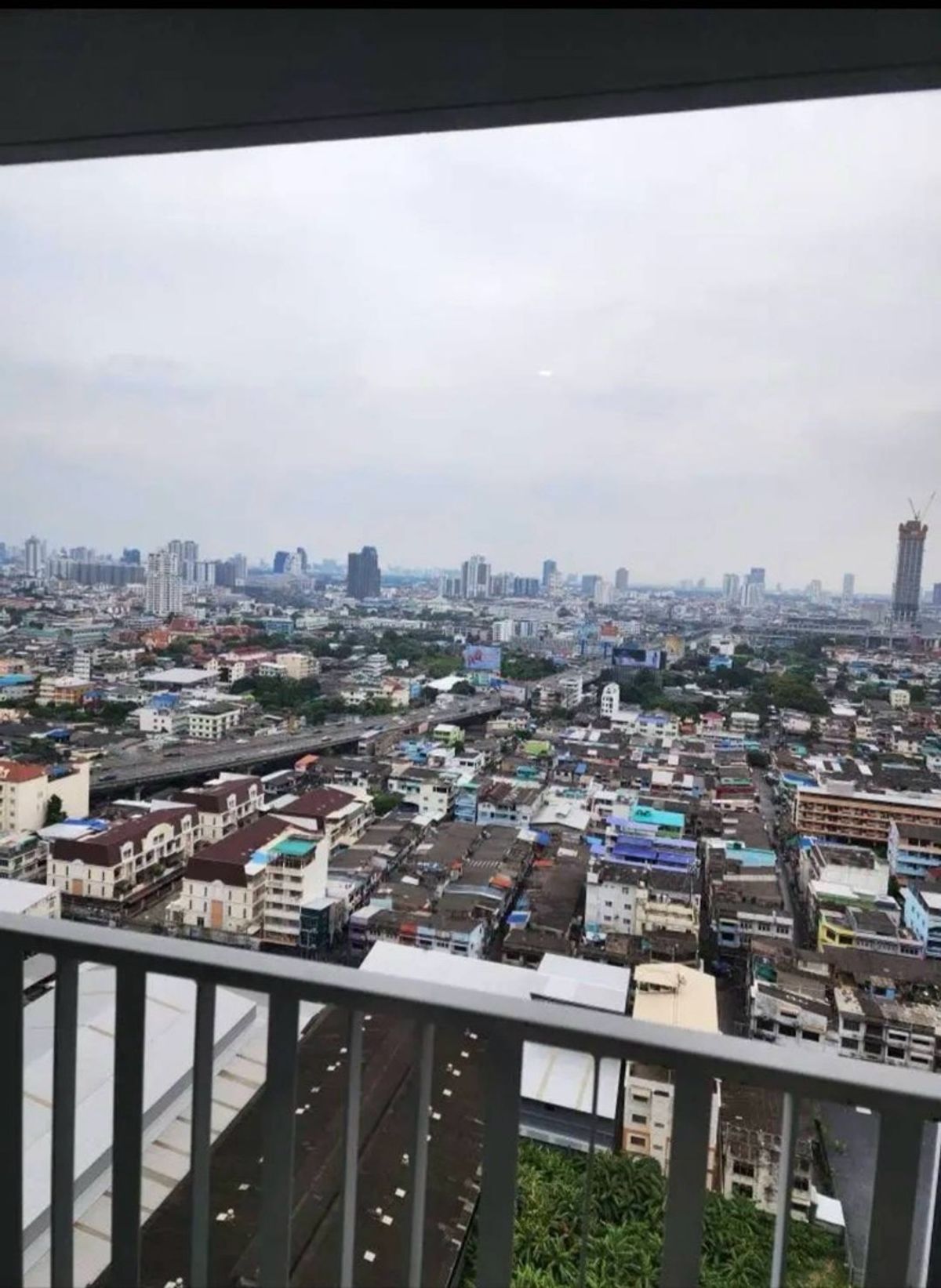 ให้เช่าคอนโดสาทร นราธิวาส : ให้เช่า The Key Sathorn - Charoenrat [เดอะ คีย์ สาทร - เจริญราษฎร์]
