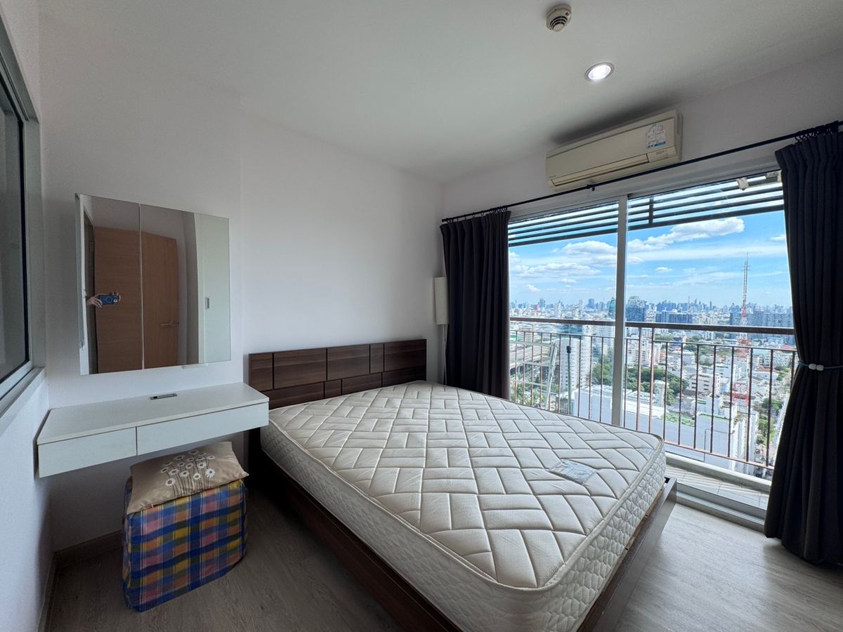 ให้เช่าคอนโดลาดพร้าว เซ็นทรัลลาดพร้าว : ห้องสวย รีโนเวทใหม่ Sym Vipha Ladprao Condo วิวโล่ง ว่างพร้อมให้เช่า