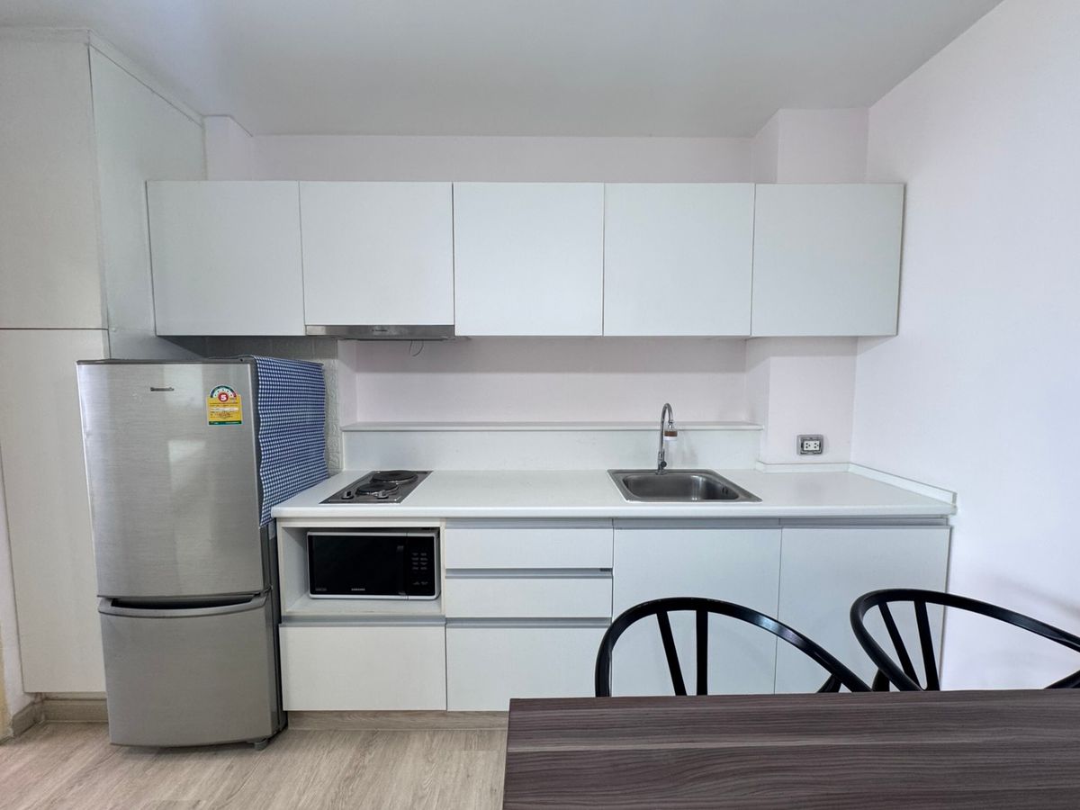 ให้เช่าคอนโดลาดพร้าว เซ็นทรัลลาดพร้าว : ห้องสวย รีโนเวทใหม่ Sym Vipha Ladprao Condo วิวโล่ง ว่างพร้อมให้เช่า