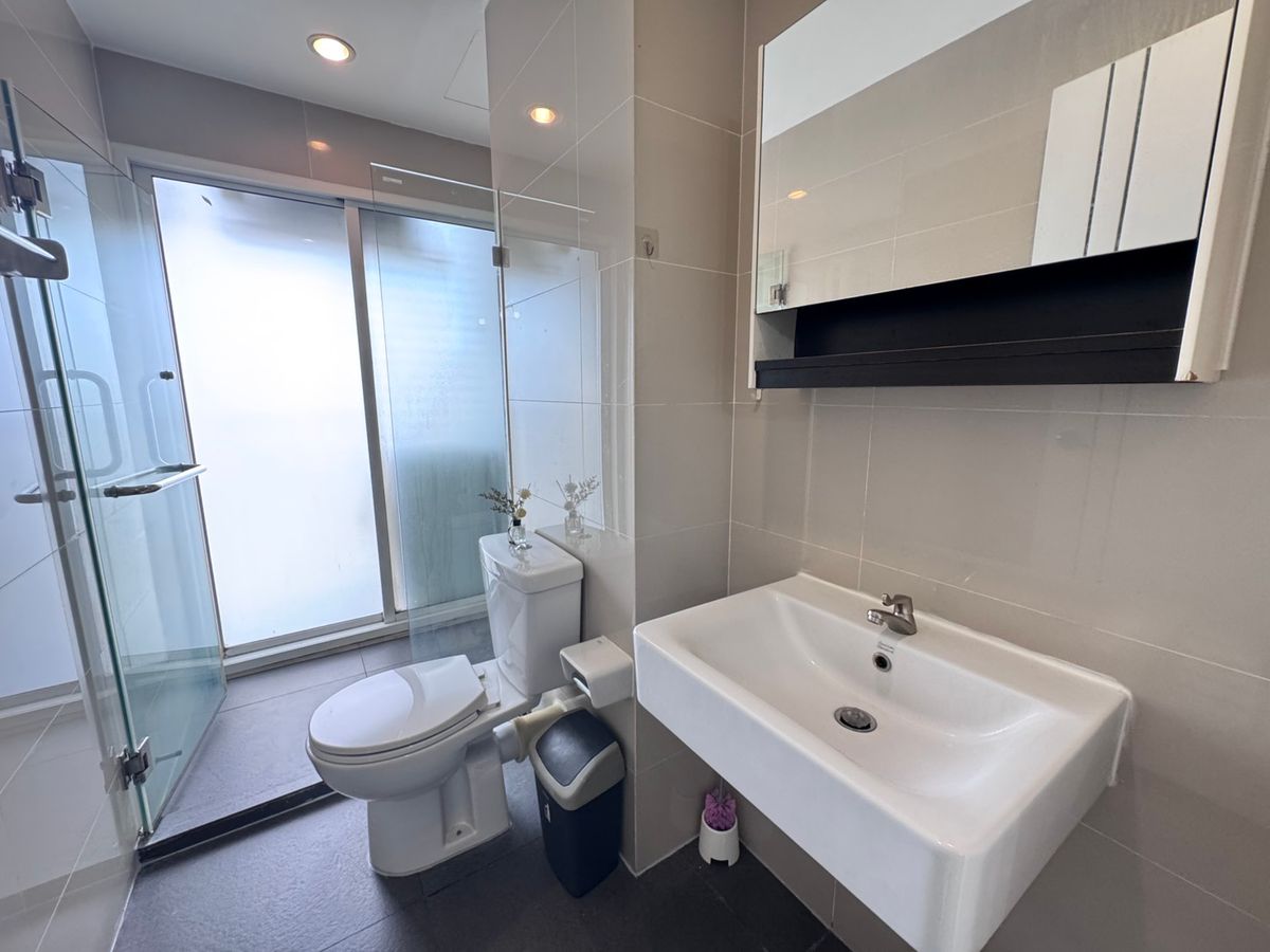 ให้เช่าคอนโดลาดพร้าว เซ็นทรัลลาดพร้าว : ห้องสวย รีโนเวทใหม่ Sym Vipha Ladprao Condo วิวโล่ง ว่างพร้อมให้เช่า