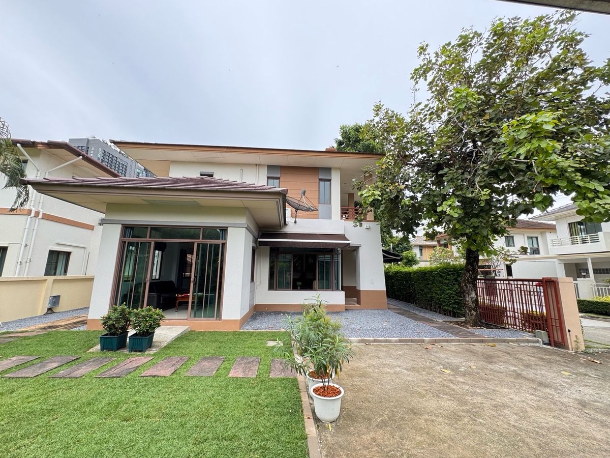 ให้เช่าบ้านบางนา แบริ่ง ลาซาล : 💥ForRent💥4Bed •  Setthasiri Bangna-Wongwaen 🏡 Next to Mega Bangna ‼️ 🐶 Pet Friendly with Big Garden 🌳 Ready to move in ‼️  Fully Furnished ✨