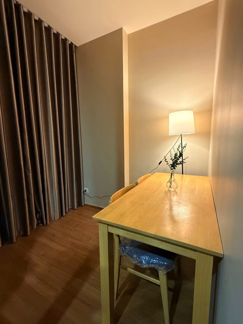 For RentCondoRama9, Petchburi, RCA : 🔥Urgent Rent🔥 The Line Chatuchak - Mo Chit, a high-rise condo with a beautiful view, fully furnished and ready to move in. Near MRT Phetchaburi and BTS Phrom Phong.