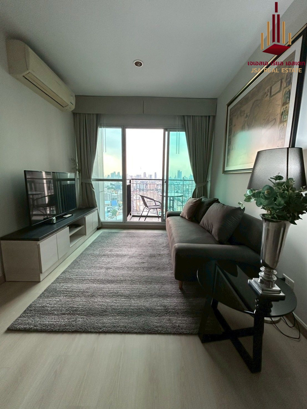For RentCondoRatchadapisek, Huaikwang, Suttisan : ✨ For Rent: Life Ratchadapisek Condo ✨ 💰 ONLY 25,000 THB/Month