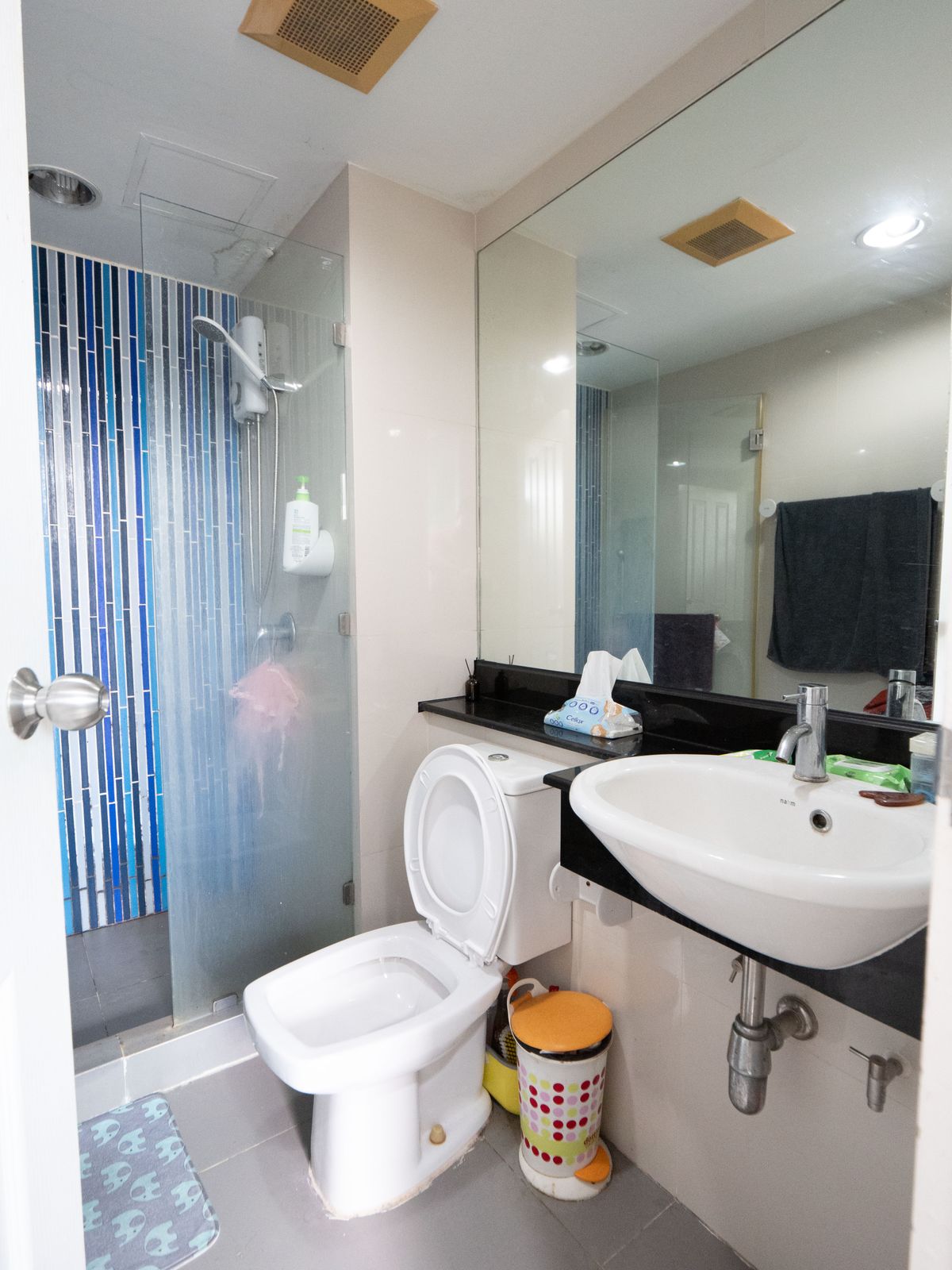 ขายคอนโดเกษตรศาสตร์ รัชโยธิน : ขายคอนโด ชาโตว์ อินทาวน์ เมเจอร์ รัชโยธิน 2 คอนโดเพื่อการลงทุน ปล่อยเช่า ยิวดีมาก ผลตอบแทนสูง % Yield 5.6% ปัจจุบันมีผู้เช่าอยู่ ไม่ได้จะย้ายไปไหน ยังอยากเช่าต่อครับ เช่ามานานแล้วด้วย ใกล้ BTS รัชโยธิน