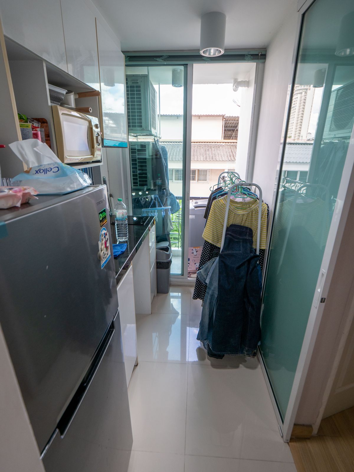 ขายคอนโดเกษตรศาสตร์ รัชโยธิน : ขายคอนโด ชาโตว์ อินทาวน์ เมเจอร์ รัชโยธิน 2 คอนโดเพื่อการลงทุน ปล่อยเช่า ยิวดีมาก ผลตอบแทนสูง % Yield 5.6% ปัจจุบันมีผู้เช่าอยู่ ไม่ได้จะย้ายไปไหน ยังอยากเช่าต่อครับ เช่ามานานแล้วด้วย ใกล้ BTS รัชโยธิน