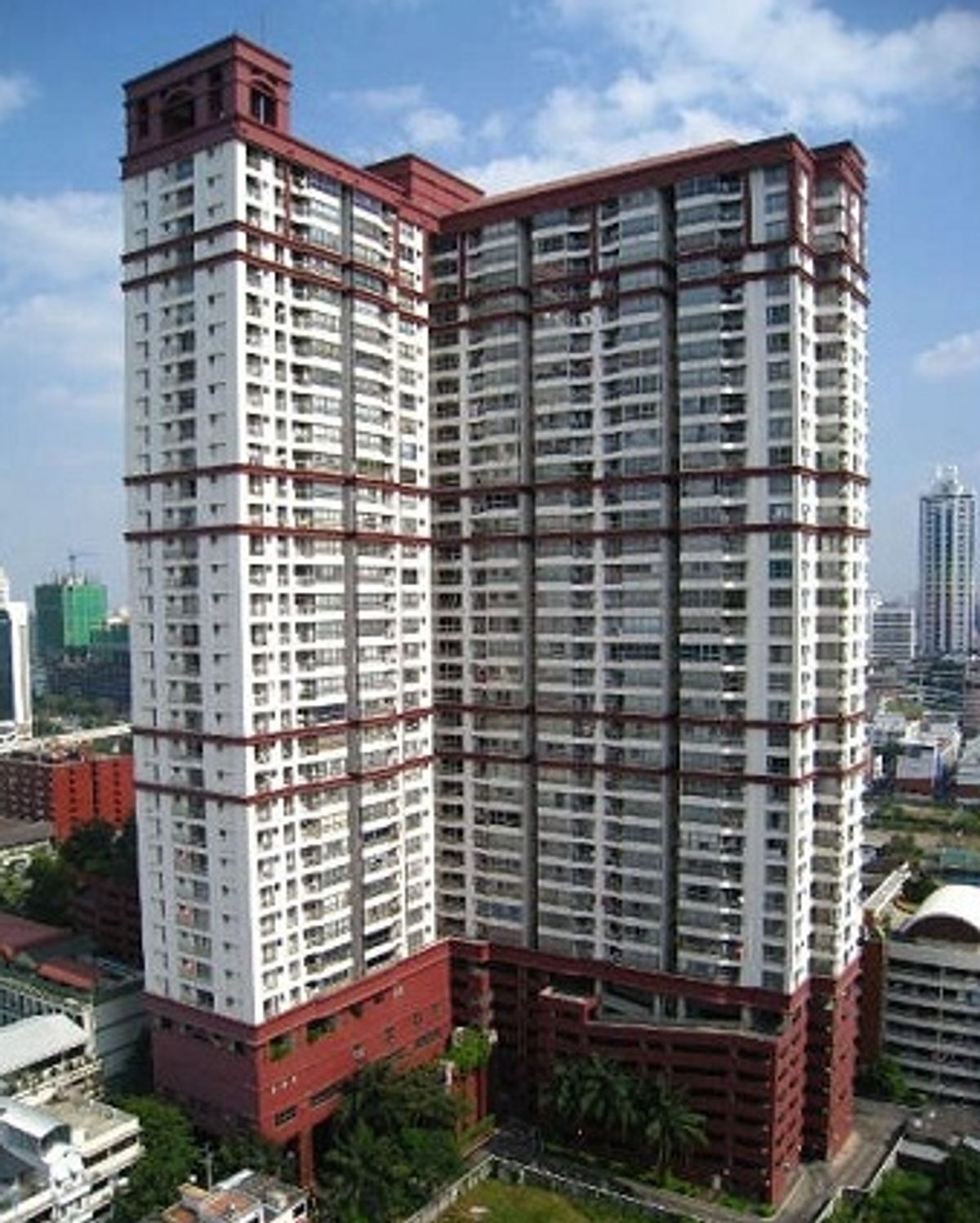 ขายคอนโดราชเทวี พญาไท : Rare Item! ขายด่วน ปทุมวันรีสอร์ท 3 ห้องนอน ที่หาไม่ได้แล้ว ทำเลสุดปังในทำเลนี้ ได้ตารางเมตรบะแสนต้น ใจกลางเมือง ใกล้รฟฟ 3 สาย ทั้ง  BTS APL และรถไฟปู๊นๆ ใกล้ห้าง  ออฟฟิศ โรงเรียนรียน มหาลัย คุ้ม! สนใจติดต่อ 0876358339 