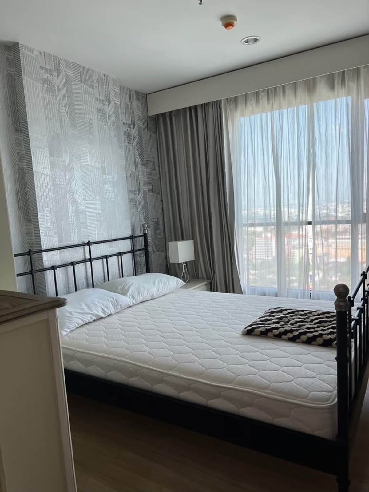 For SaleCondoRama9, Petchburi, RCA : Condo for sale The Base Rama 9 - Ramkhamhaeng. Price 2,150,000 baht [MKS251002]