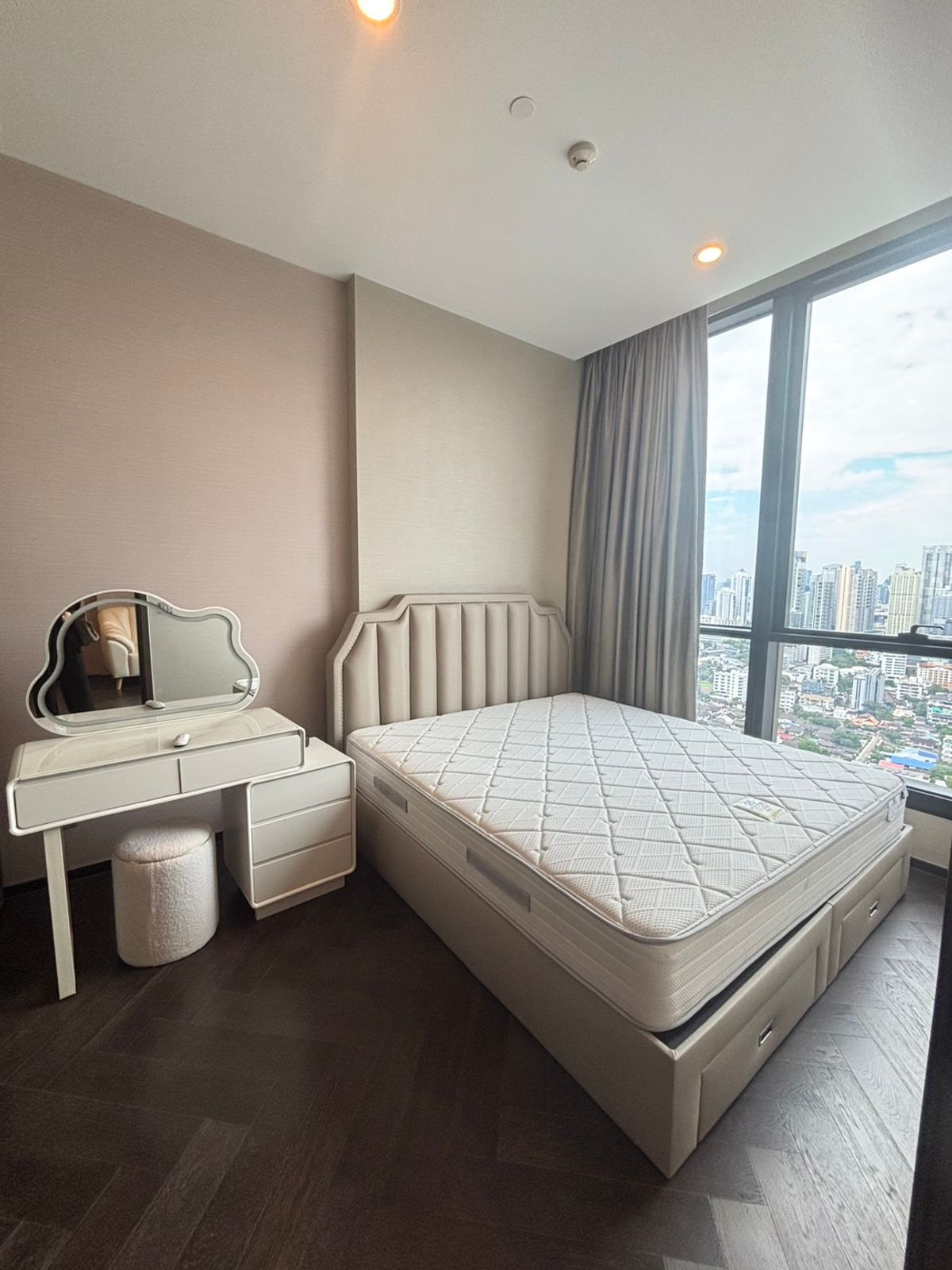For RentCondoSukhumvit, Asoke, Thonglor : ✨ For Rent – The ESSE Sukhumvit 36 | 1 Bedroom, 38.5 sqm | 200m from BTS Thonglor | THB 43,000/month ✨