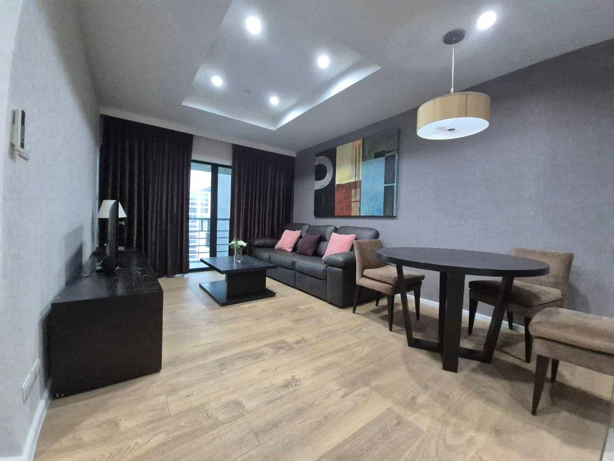 คอนโดสาทร นราธิวาส : ขาย/ให้เช่า Sathorn Garden Condo – 2 ห้องนอน 2 ห้องน้ำ 78 ตร.ม. ชั้น 23 ห้องใหญ่ ใจกลางสาทร ตกแต่งครบ พร้อมอยู่ เดินถึง MRT ลุมพินี ใกล้ BTS ศาลาแดง