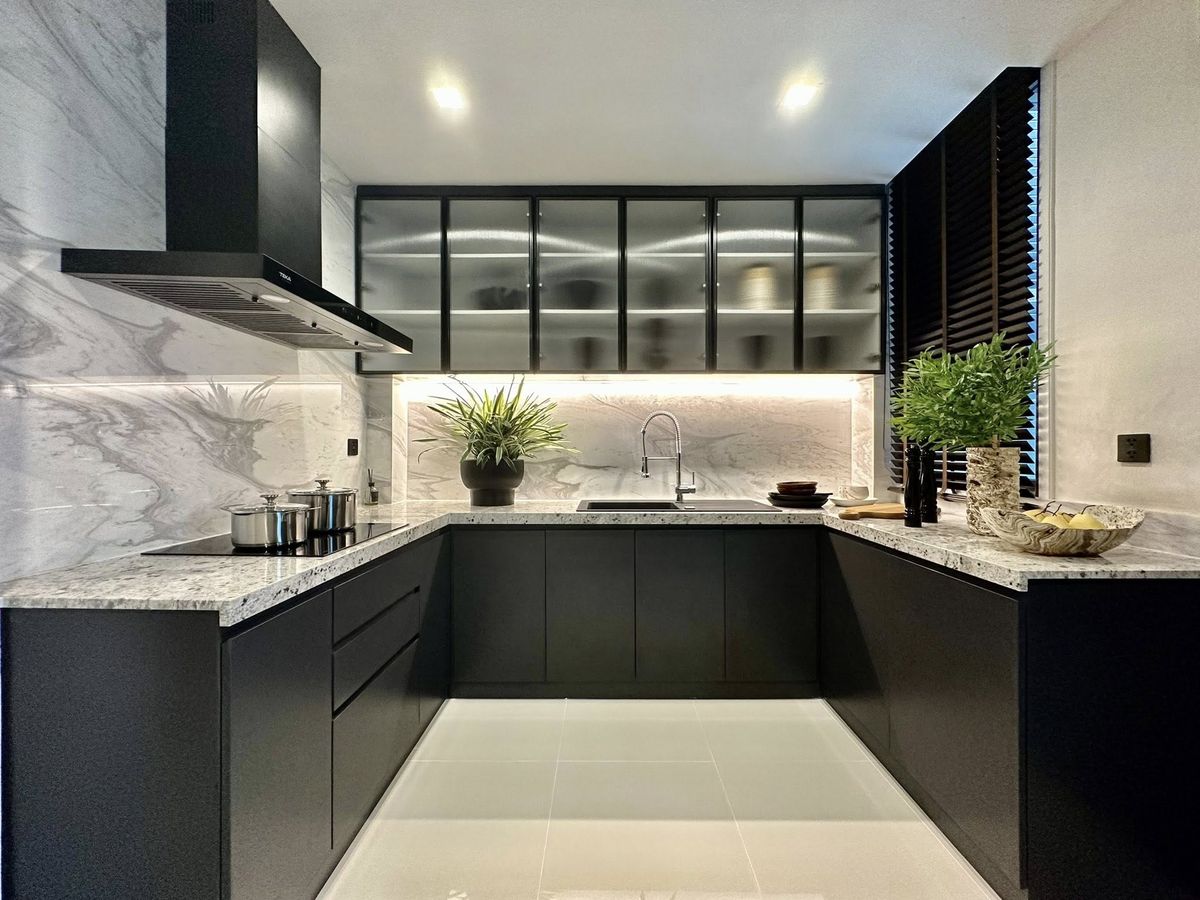 For RentHousePattanakan, Srinakarin : The Gentry phatthanakan 2 for rent 