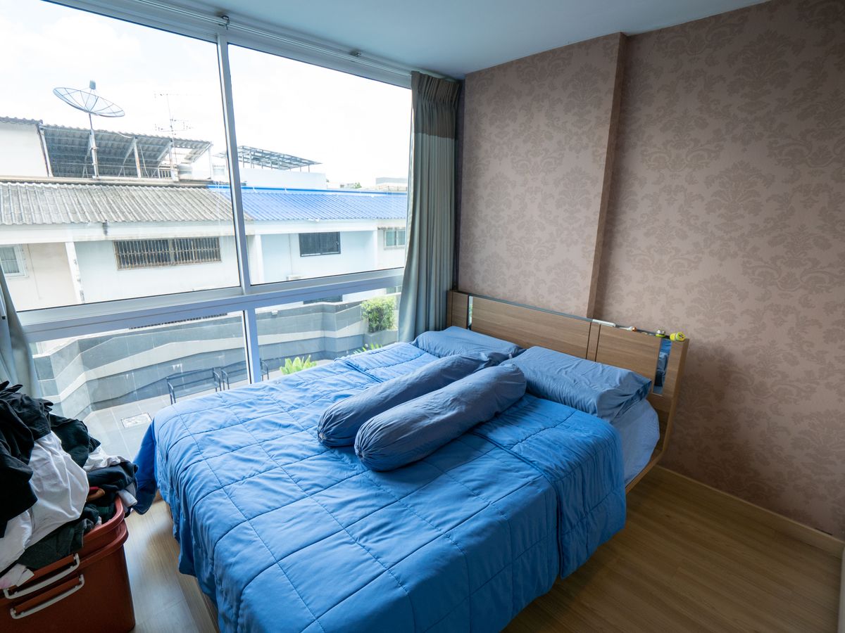 ขายคอนโดเกษตรศาสตร์ รัชโยธิน : ขายคอนโด ชาโตว์ อินทาวน์ เมเจอร์ รัชโยธิน 2 คอนโดเพื่อการลงทุน ปล่อยเช่า ยิวดีมาก ผลตอบแทนสูง % Yield 5.6% ปัจจุบันมีผู้เช่าอยู่ ไม่ได้จะย้ายไปไหน ยังอยากเช่าต่อครับ เช่ามานานแล้วด้วย ใกล้ BTS รัชโยธิน