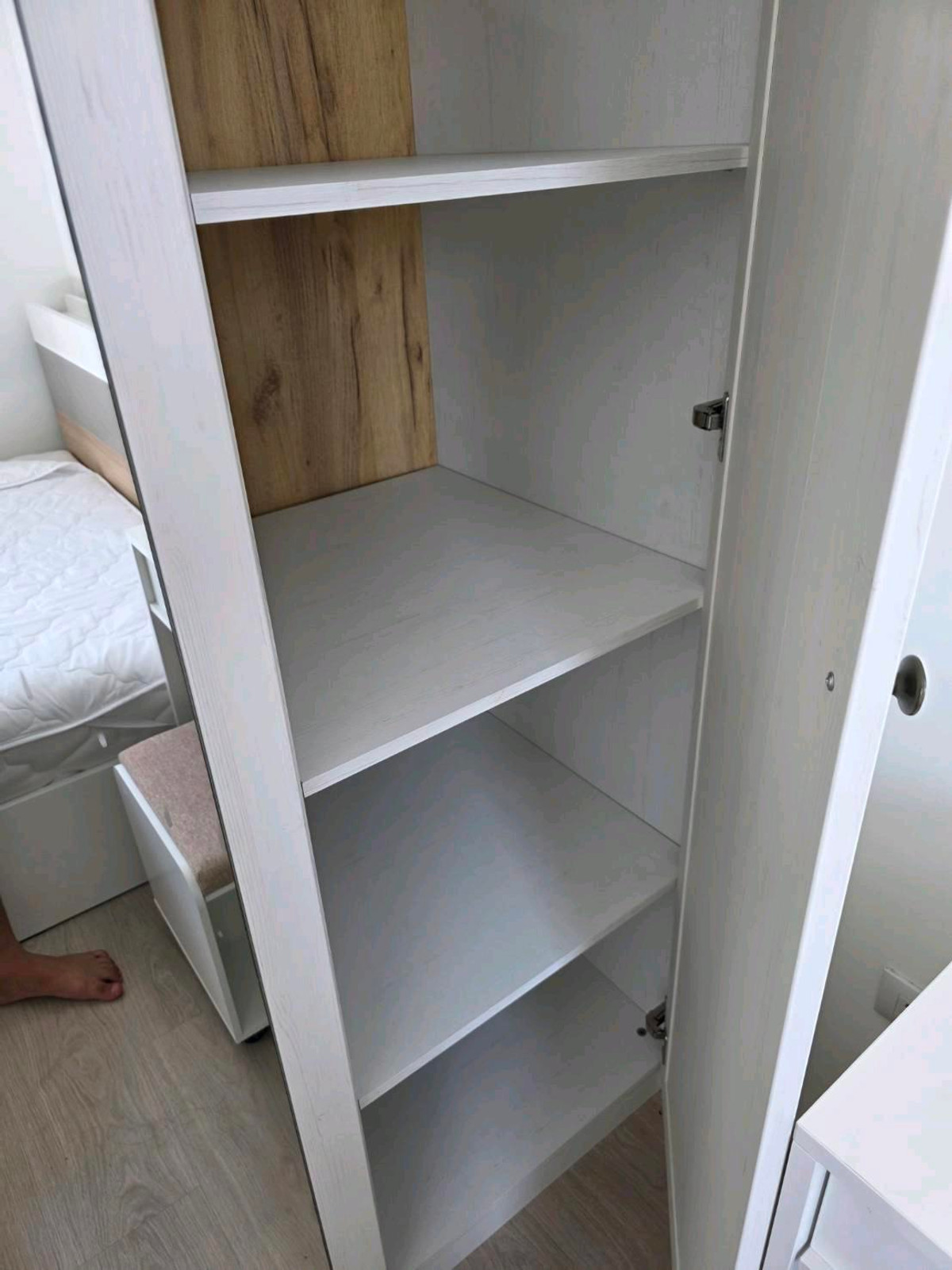 ให้เช่าทาวน์โฮมบางนา แบริ่ง ลาซาล : ทำเลทอง! หลังเมกาบางนา เดินเพียง 2 นาที บ้านว่างพร้อมเข้าอยู่ สามารถนัดดูได้ทุกวัน
อยู่โซนแรก ไม่รอดใต้ทางด่วน 💰 ราคาเช่า : 40,000 บาท/เดือนราคาต่อรองได้